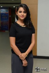 Sri Divya Interview About Rayudu
